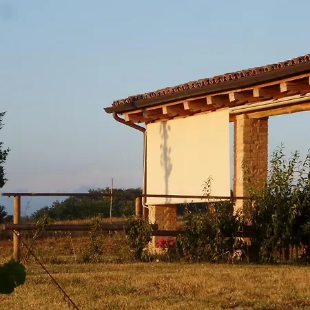ファームステイ Farm Holiday Il Posto Delle Viole カーリ
