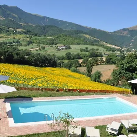 Agroturismo Farm Holiday Il Posto Delle Viole Cagli