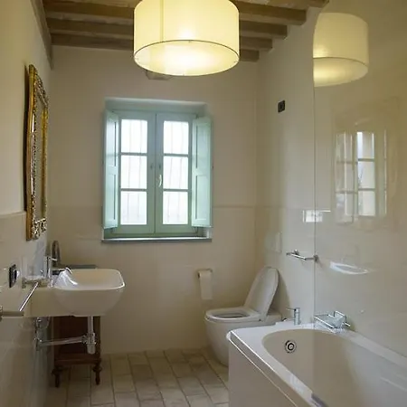 Farm Holiday Il Posto Delle Viole * カーリ