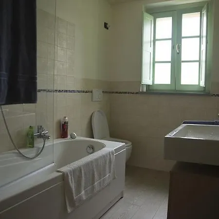 Farm Holiday Il Posto Delle Viole Agroturismo